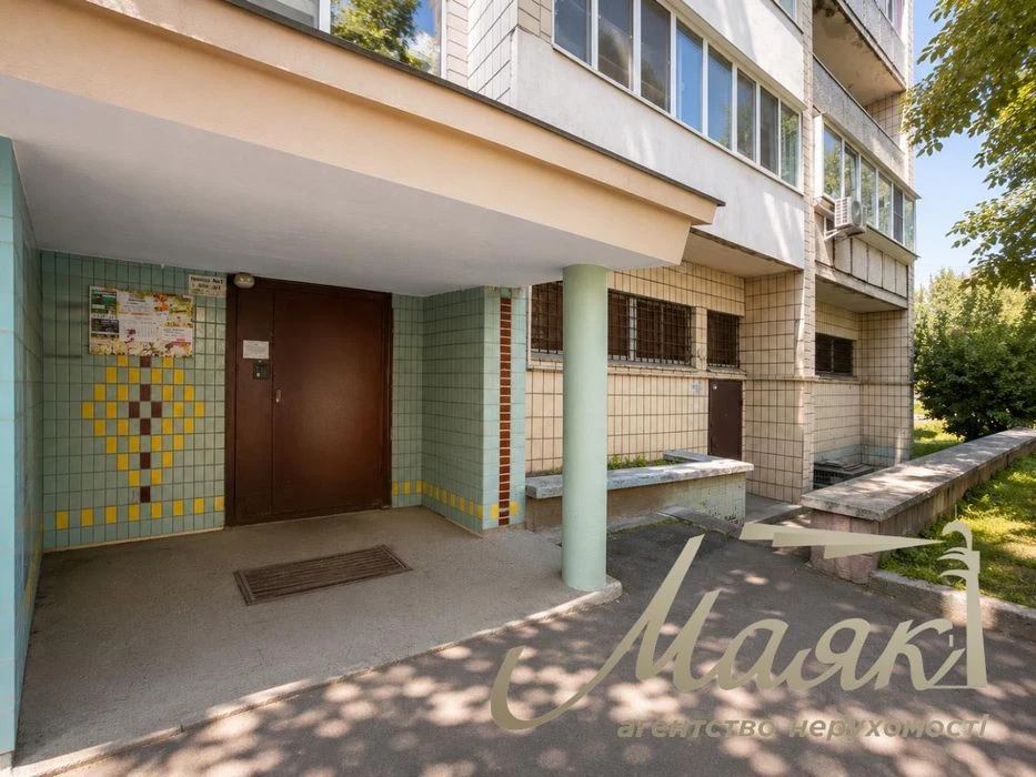 Sale of a 2-room apartment of 38 m², Kovalskyi Lane