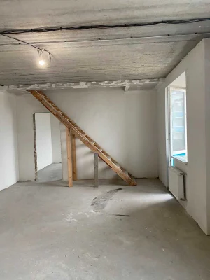 Buch, No Commission, 2-room apartment 80 sq m, Possible reconstruction