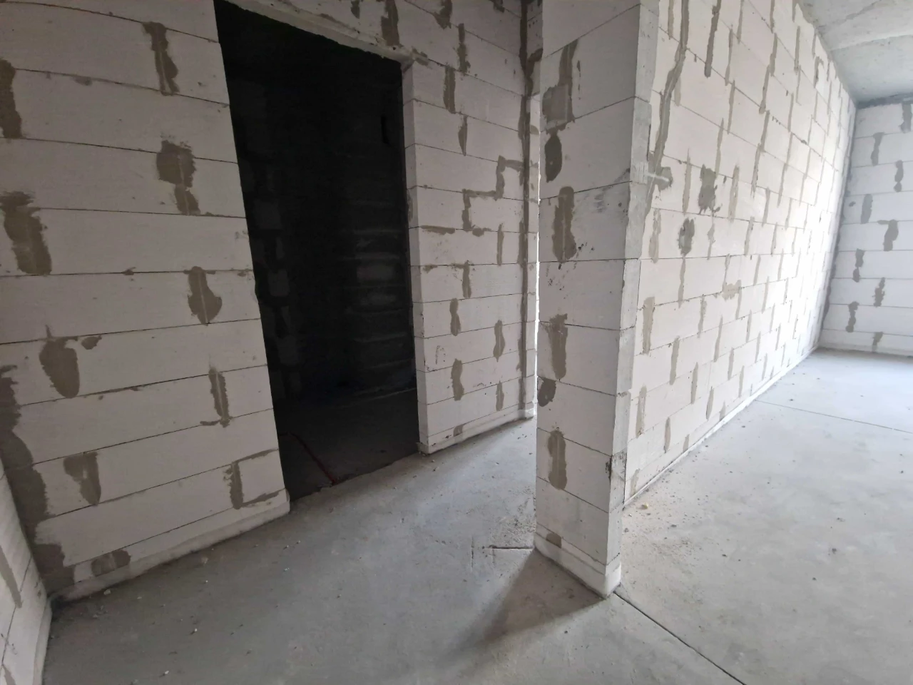 1-bedroom apartment 37.6 m² New Bucha. Good location. yeOsela
