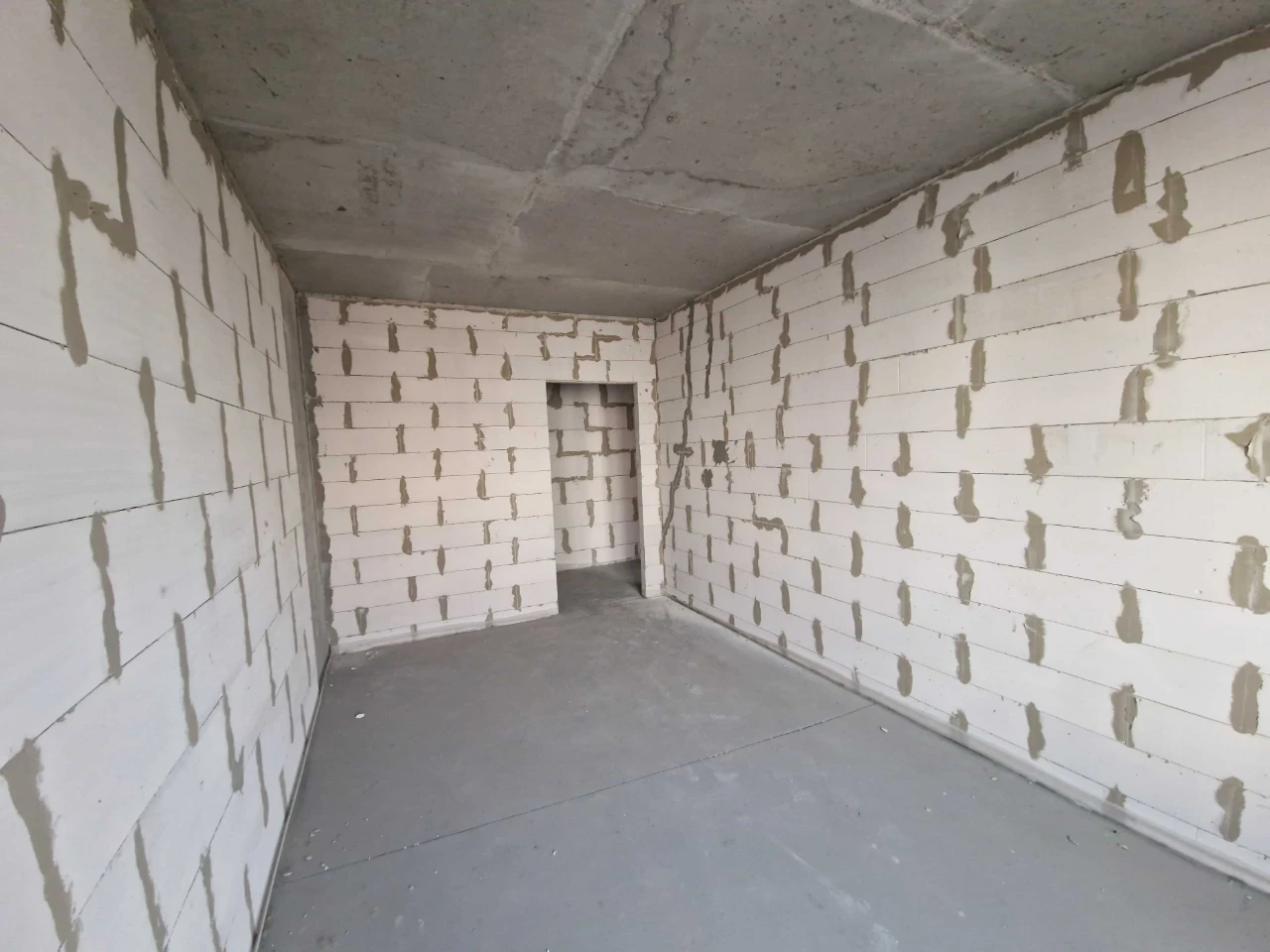 1-bedroom apartment 37.6 m² New Bucha. Good location. yeOsela