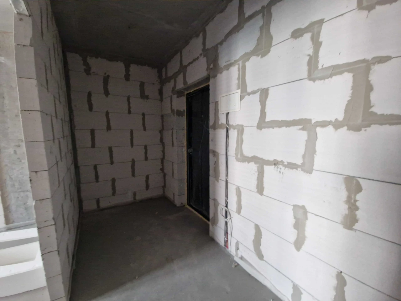 1-bedroom apartment 37.6 m² New Bucha. Good location. yeOsela