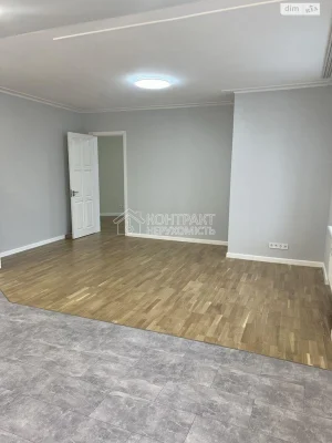 For sale Apartment Nahirny (Kyivskyi)