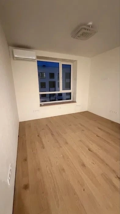 Apartment with renovation opposite Bucha Park