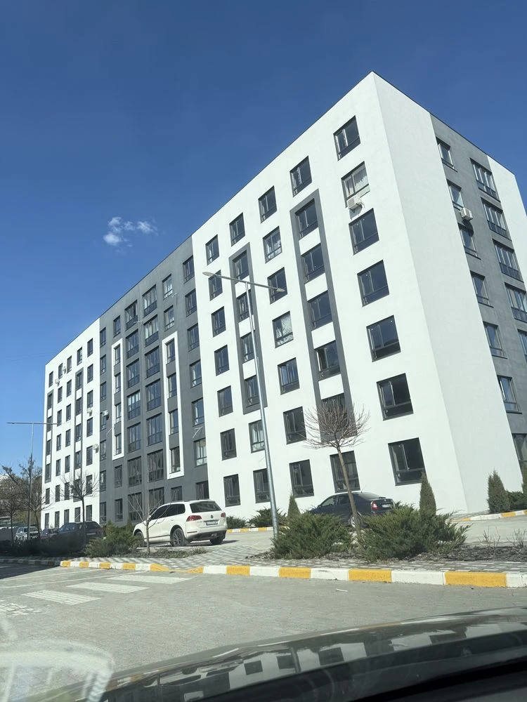 Apartment with renovation opposite Bucha Park
