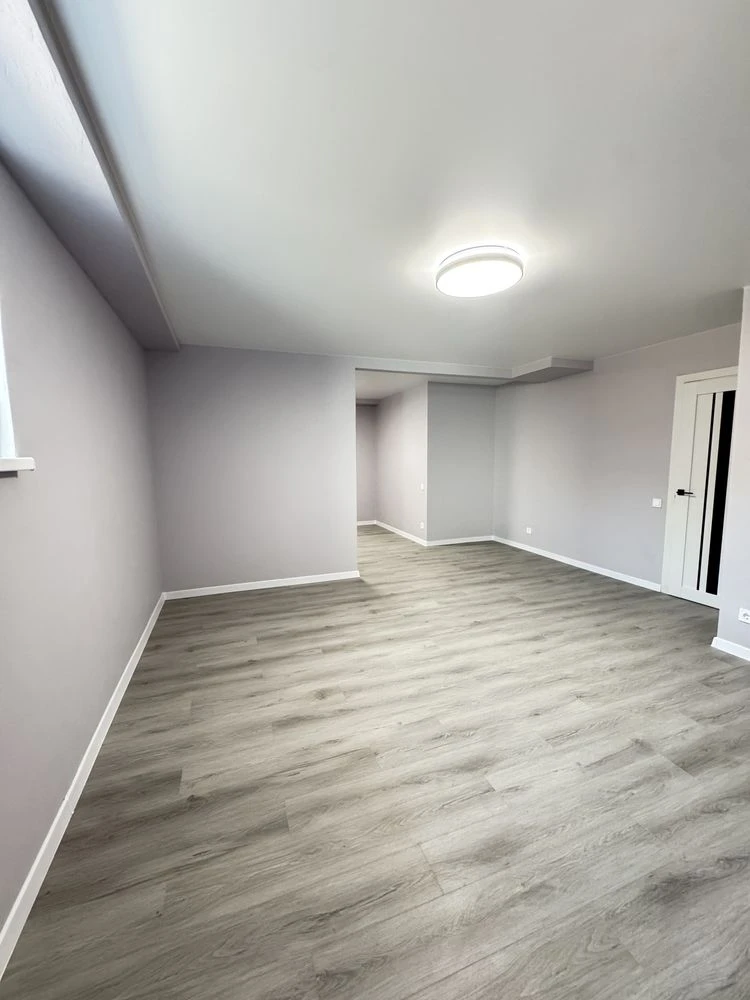 Best price!! No equivalents! CHEAPEST 1-bedroom apartment with NEW renovation!