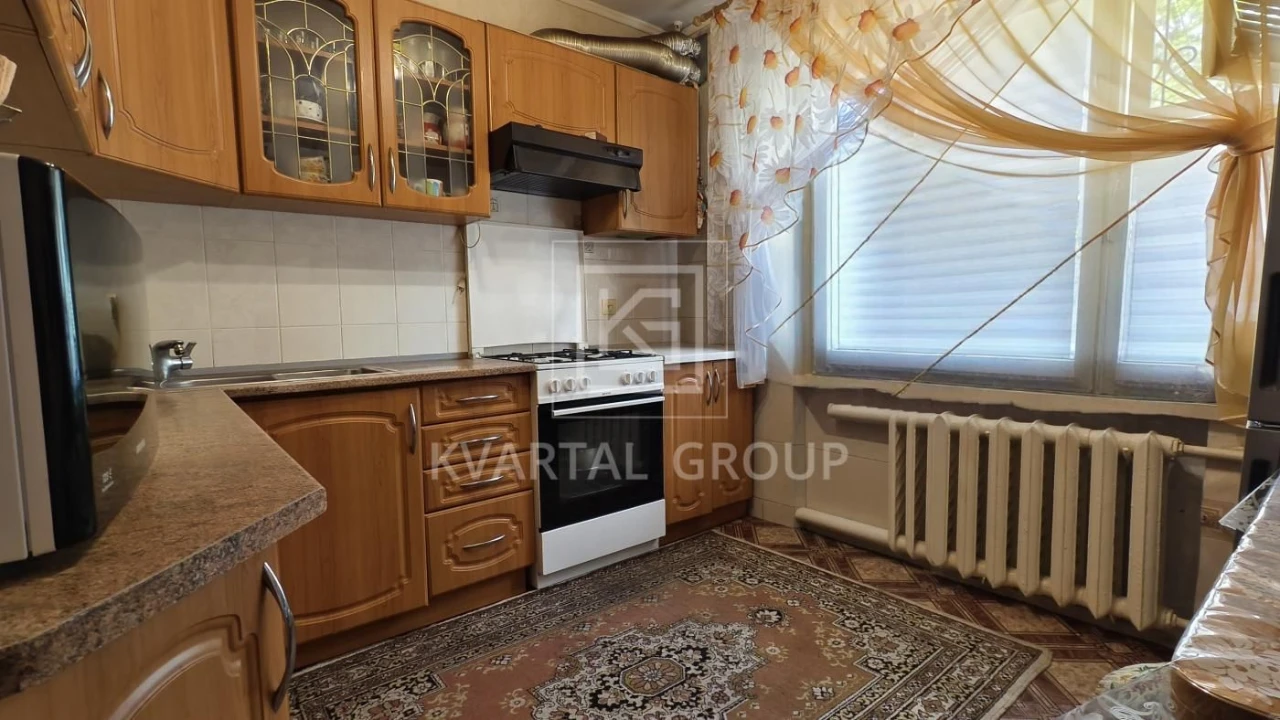 3-room apartment - 75 m2 near the train station and park. State programs