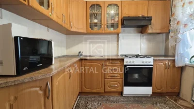 3-room apartment - 75 m2 near the train station and park. State programs