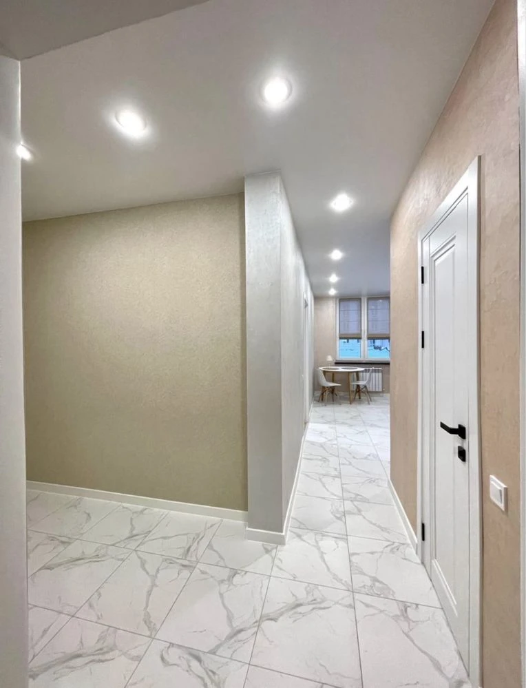 No Commission! Government Programs! 1-Bedroom Apartment with Renovation