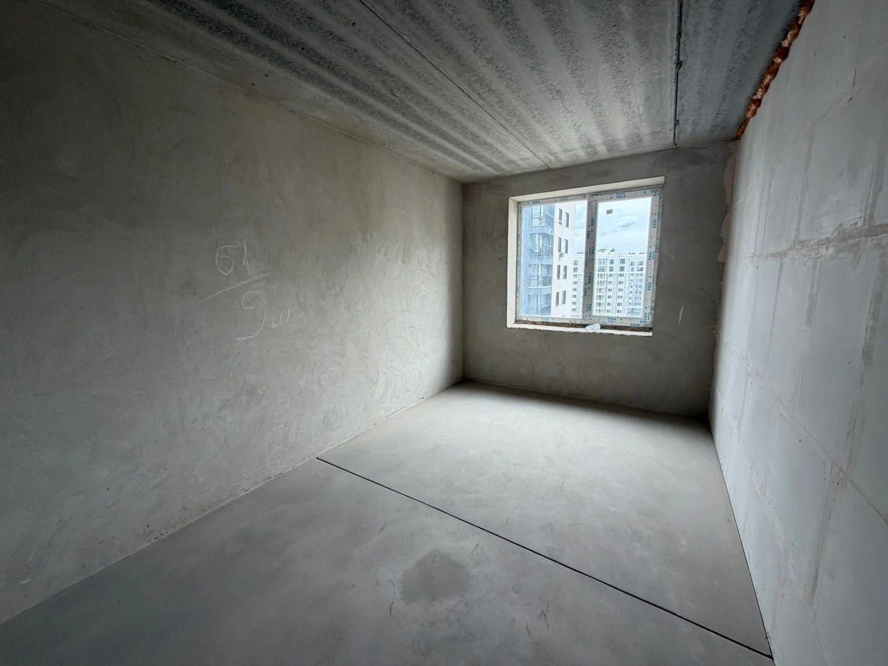 Sale of a 3-room apartment 107m2. Residential complex Continent Ray, city B