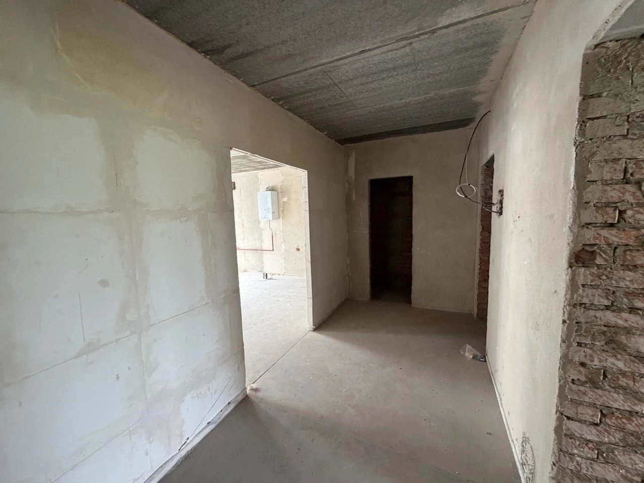 Sale of a 3-room apartment 107m2. Residential complex Continent Ray, city B