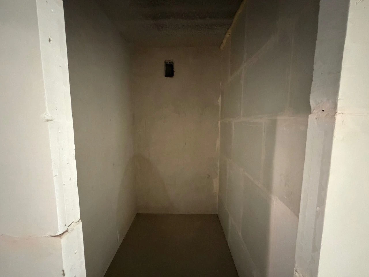 Sale of a 3-room apartment 107m2. Residential complex Continent Ray, city B