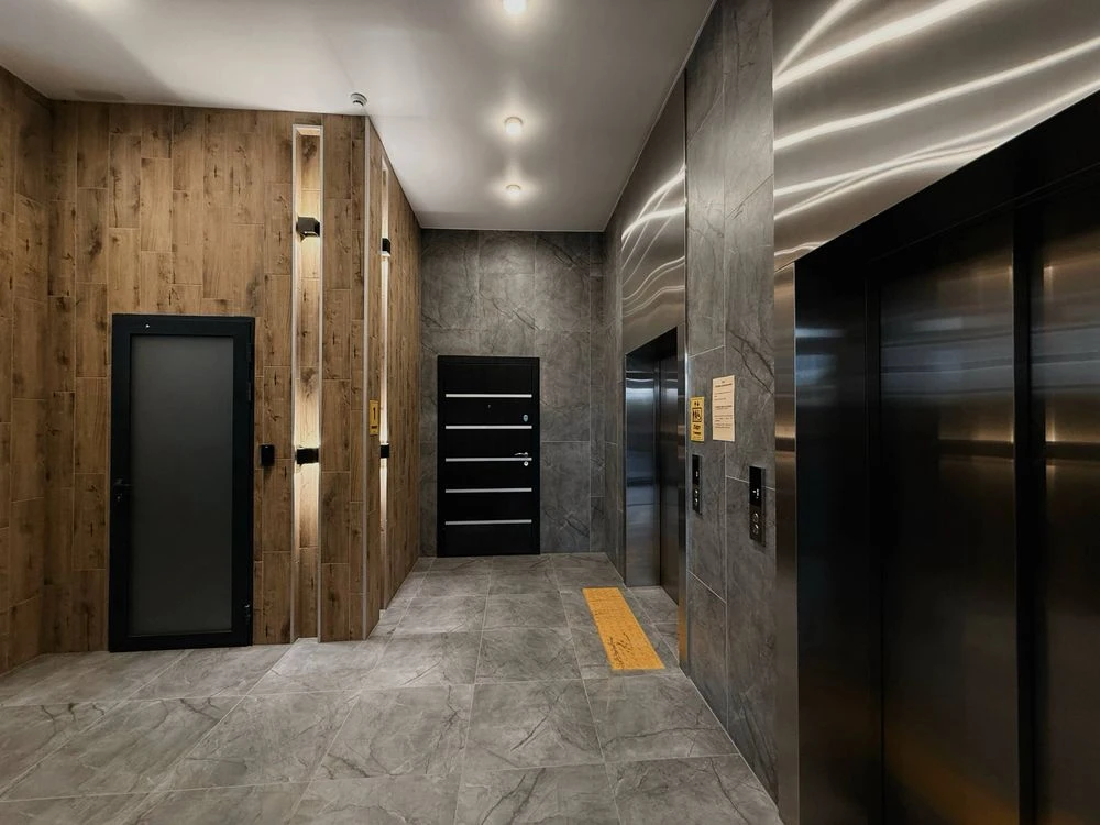 FINANCING TERMS for a 3-room apartment in 89440, initial payment 20000, remaining amount