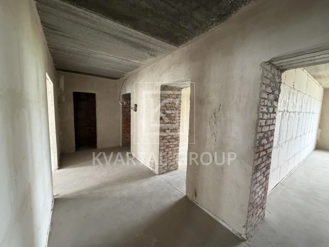 Spacious 3-room apartment in Bucha! Middle floor! Quality furnishing
