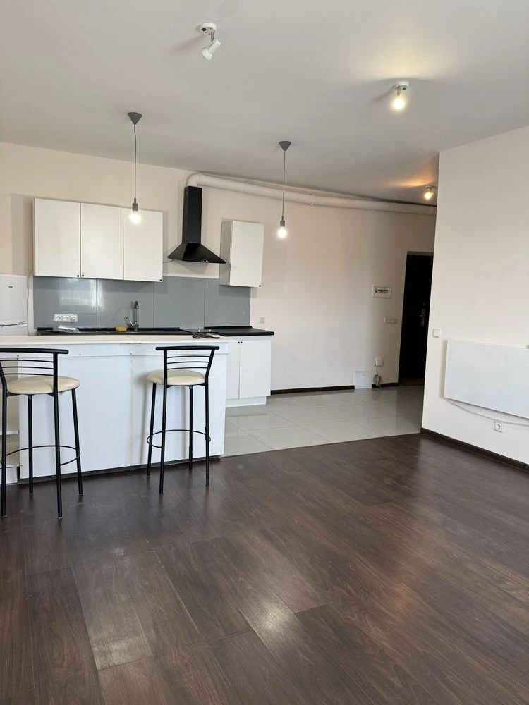 For Sale! Spacious 1-bedroom apartment, Bucha, Chkalova, Kachinsky