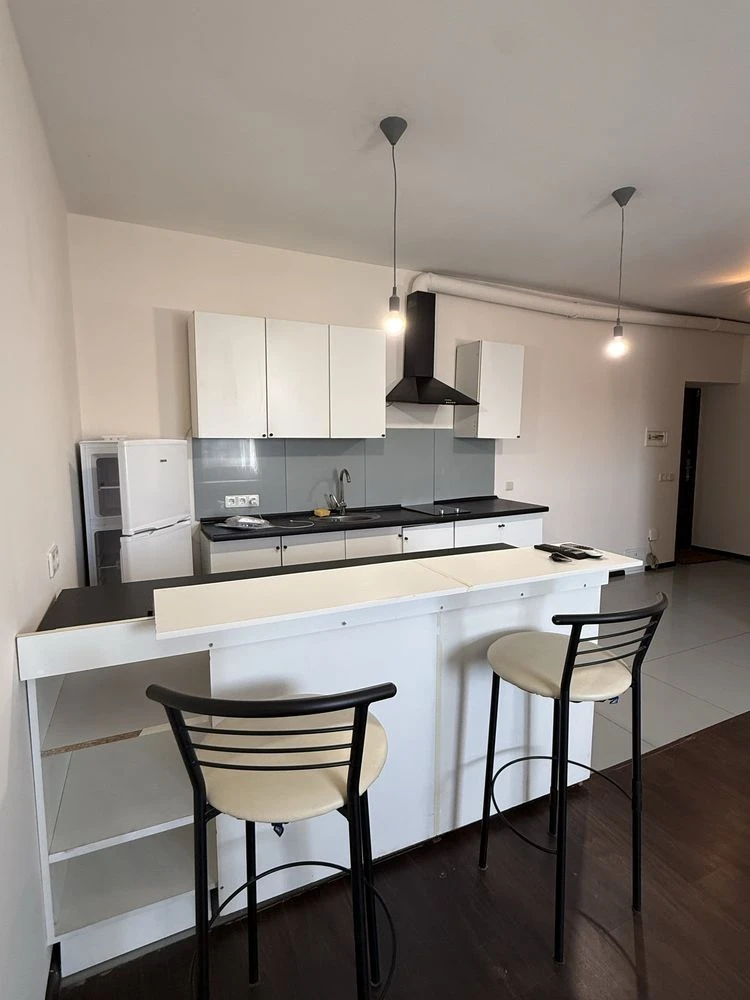 For Sale! Spacious 1-bedroom apartment, Bucha, Chkalova, Kachinsky