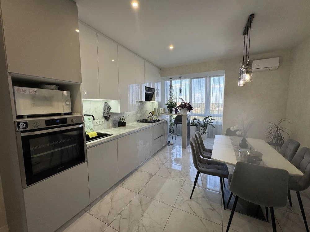 Apartment, 2 rooms, Millenium State residential complex from owner. Realtors, please do not contact.