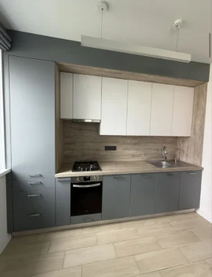 Продається 2-кімнатна квартира в Новій Бучі, 60 м², без комісії