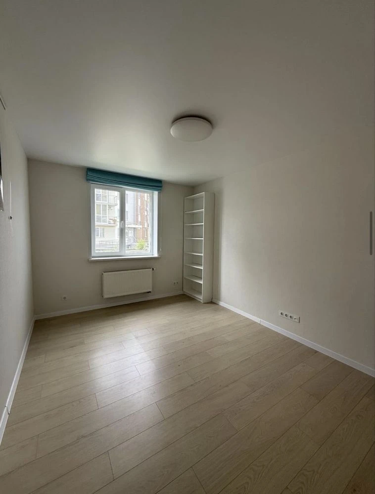 Продається 2-кімнатна квартира в Новій Бучі, 60 м², без комісії