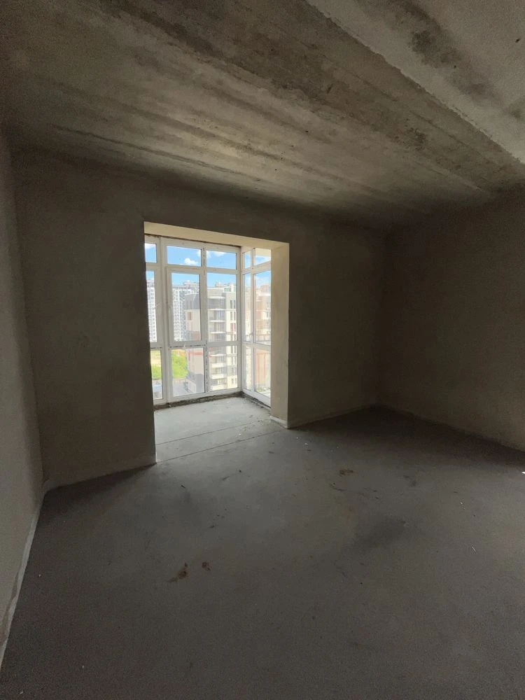 Kyivsky Bucha. Euro 3 room apartment at a good price