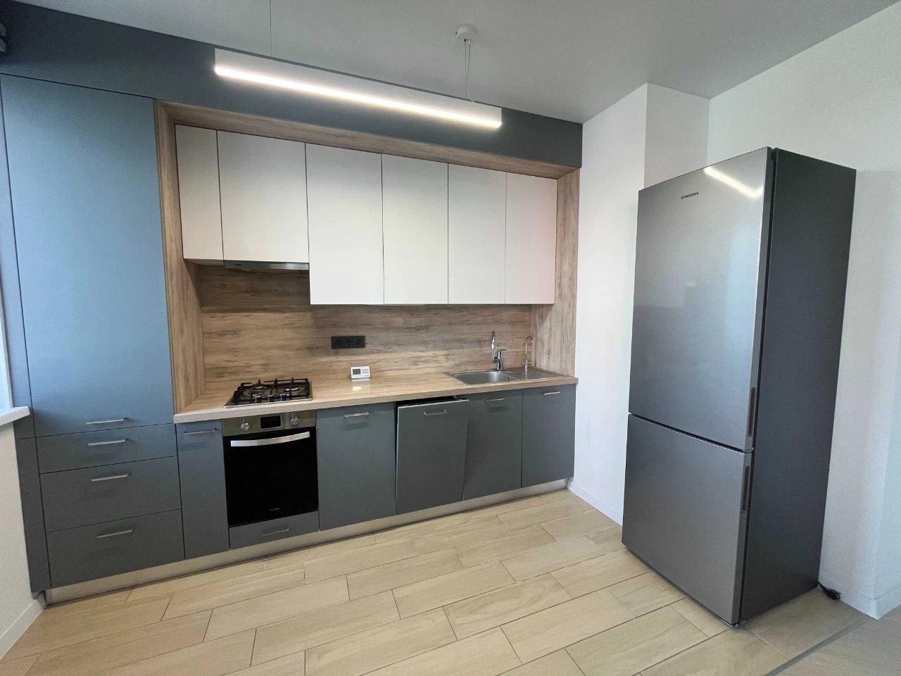 2-room apartment, 60 m2 renovated in good condition! Bucha!