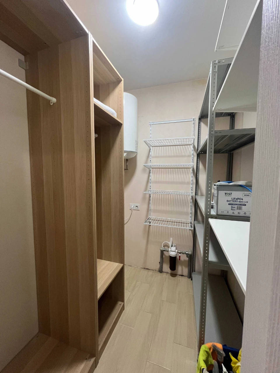 2-room apartment, 60 m2 renovated in good condition! Bucha!