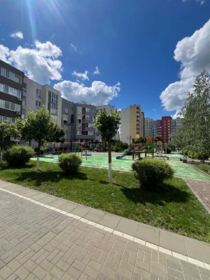 2-room apartment, 60 m2 renovated in good condition! Bucha!