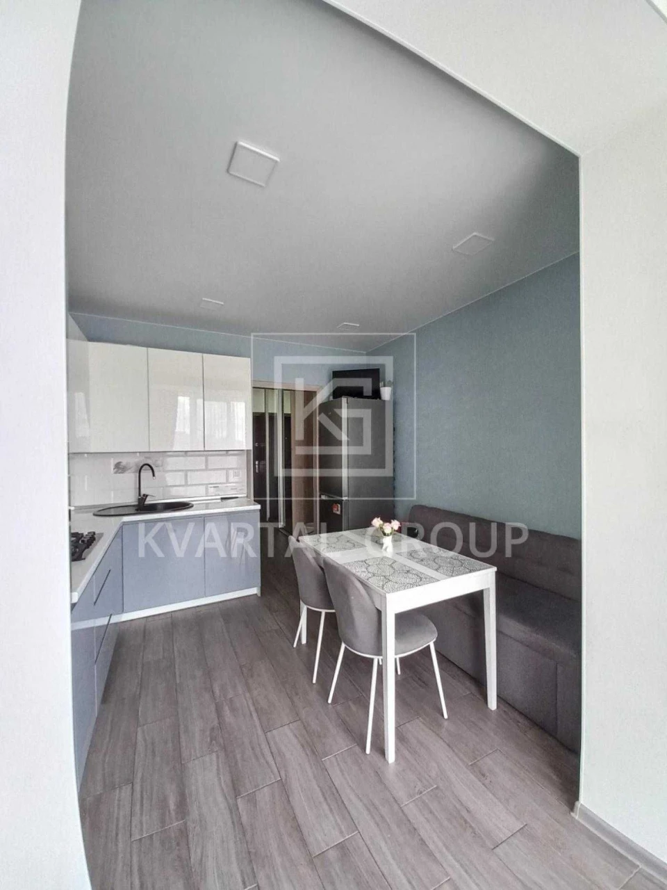 Stylish 1-bedroom apartment with renovation in ЖК Континент! City B