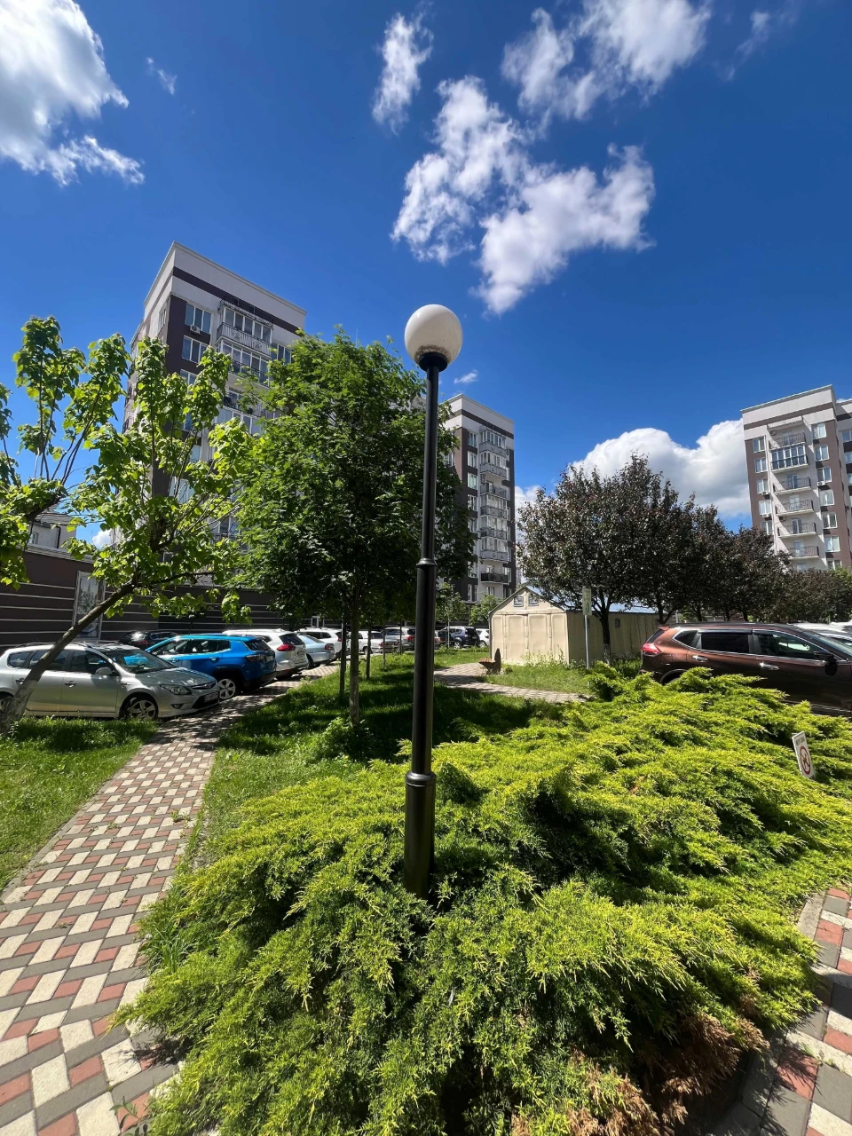 2к квартира з ремонтом в центрі Бучі, ЖК «Центральний»