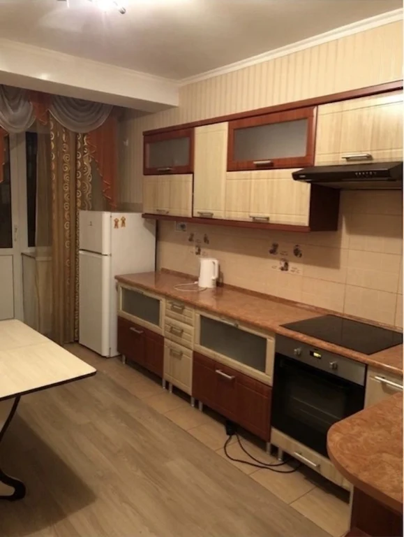 Bucha. Spacious 1-bedroom apartment for sale in Bucha