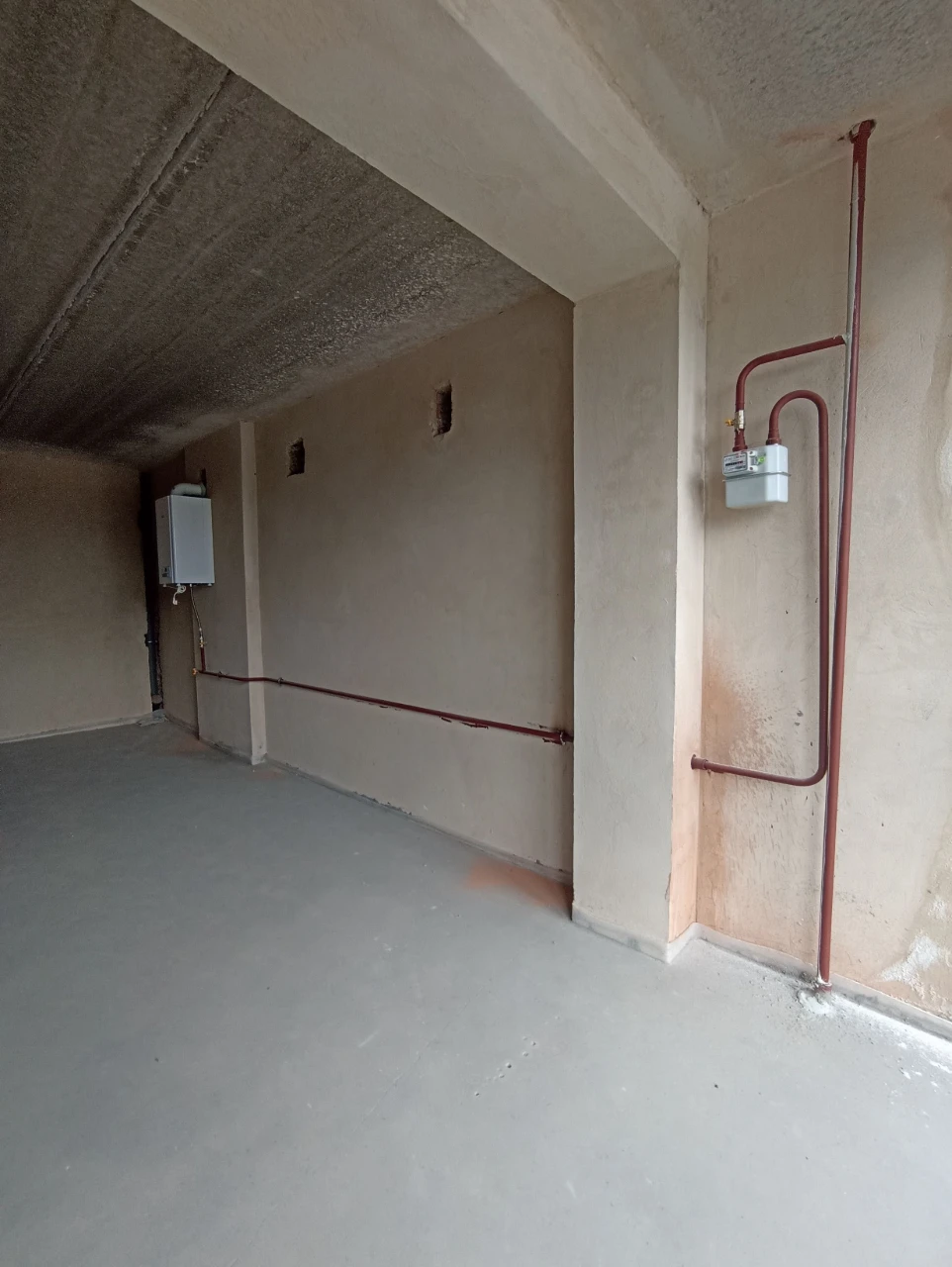 Sale of a one-room apartment with a correct layout. Individual
