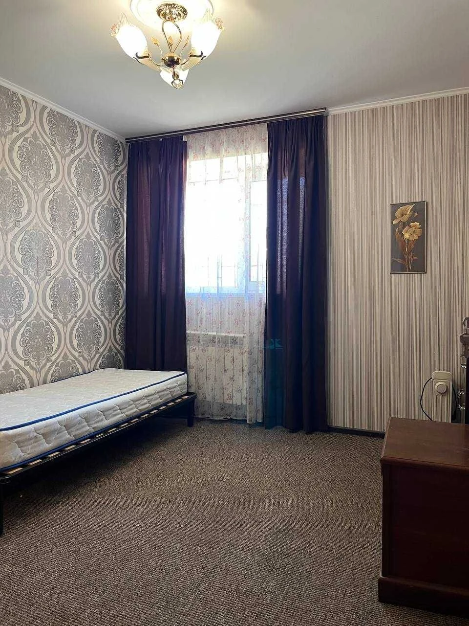 Urgent! 2-room apartment with renovation at a favorable price! Residential fund! FOR SALE