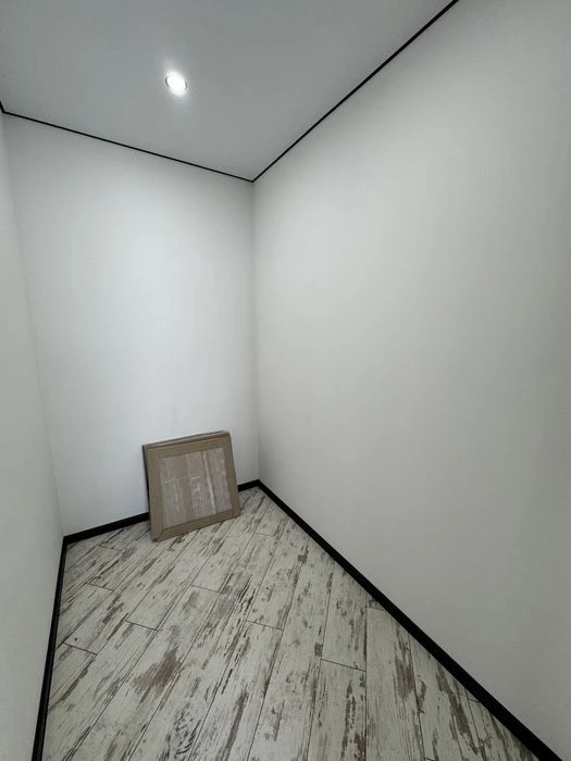 I am selling a stylish 1K apartment in the center of the Family Plaza residential complex