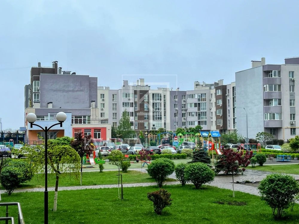 For Sale: Apartment in the center of Bucha with new renovation! Certificate