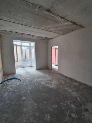 Promotional offer for a fully renovated apartment
