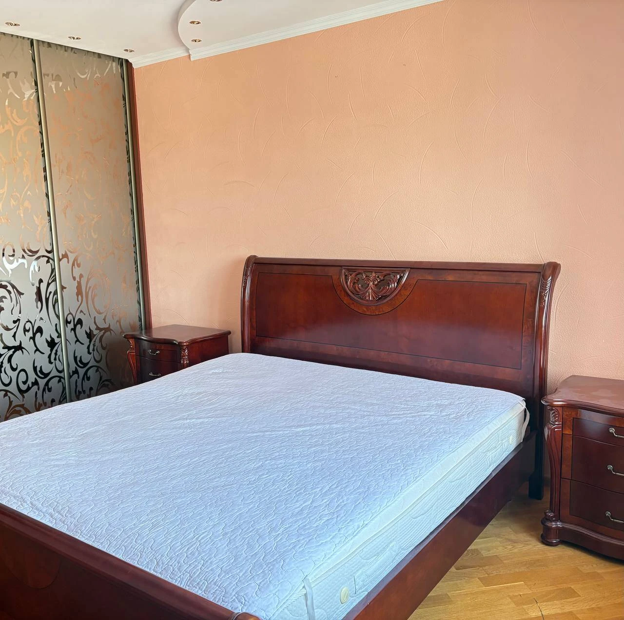 4k for sale, Troeshchyna, Myloslavska St. 47A, 4k, no commission