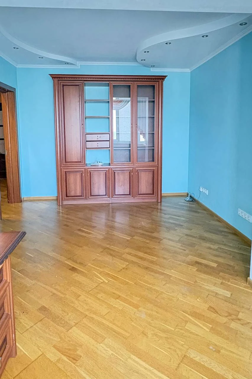 4k for sale, Troeshchyna, Myloslavska St. 47A, 4k, no commission