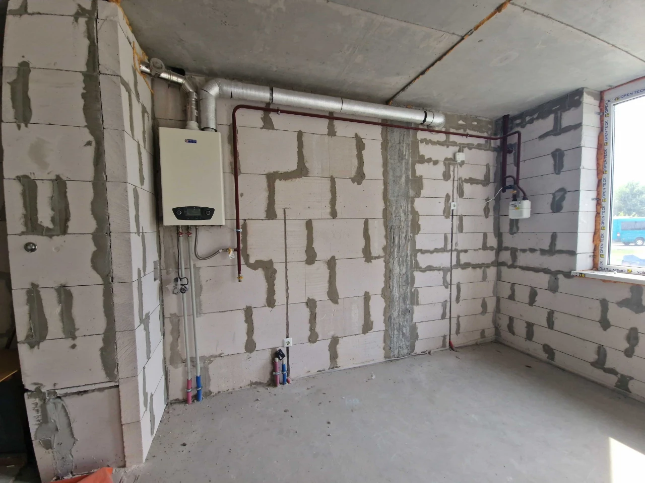 Cheaper than in a completed building from the developer: 1-bedroom apartment in