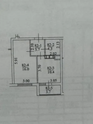 One-bedroom apartment, unfurnished. Separate building.