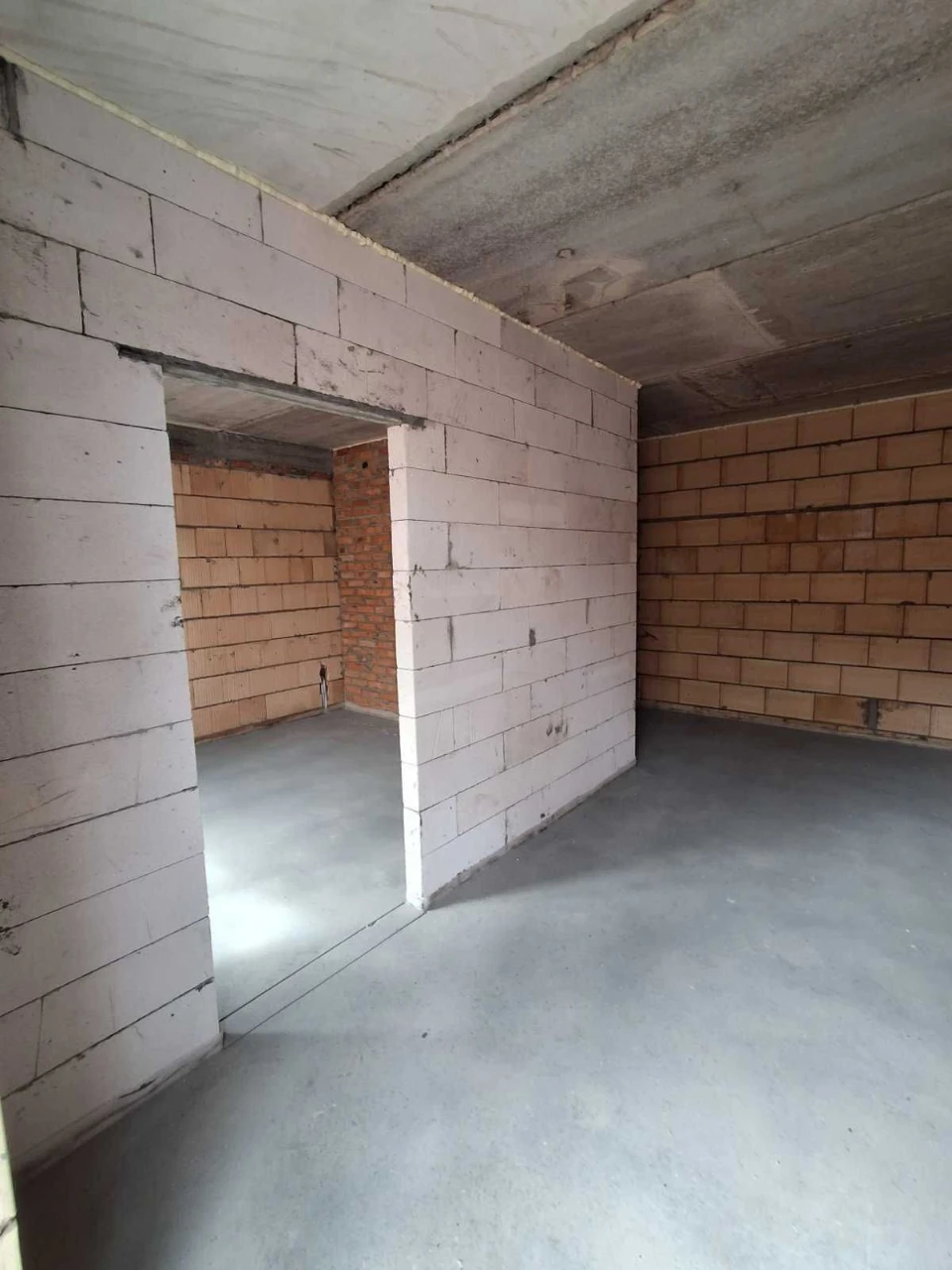 Sale of a 1-bedroom apartment in the city center of Bucha