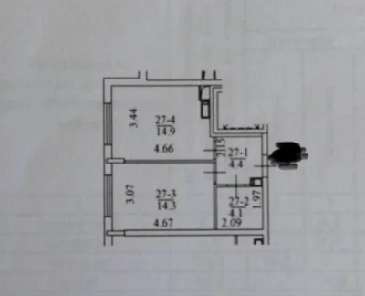 For Sale: One-Bedroom Apartment for Renovation, Gas Heating, Available