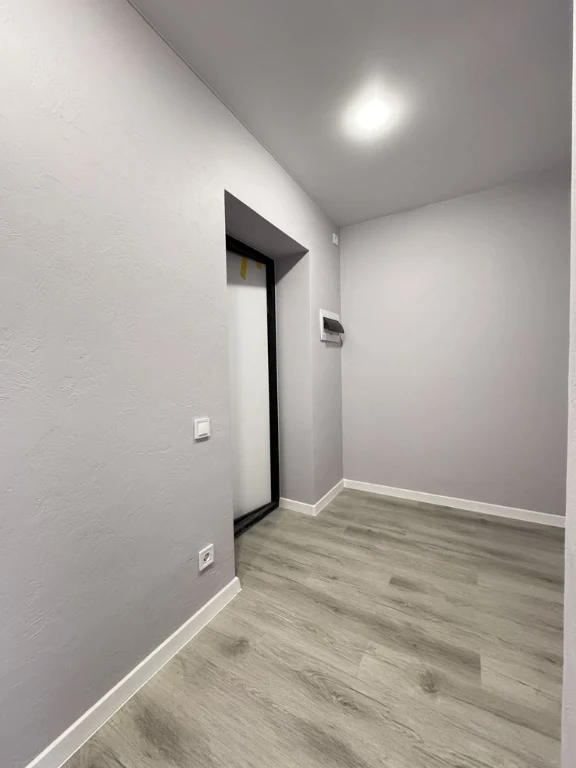 URGENT! Apartment with renovation, center! NO commission!