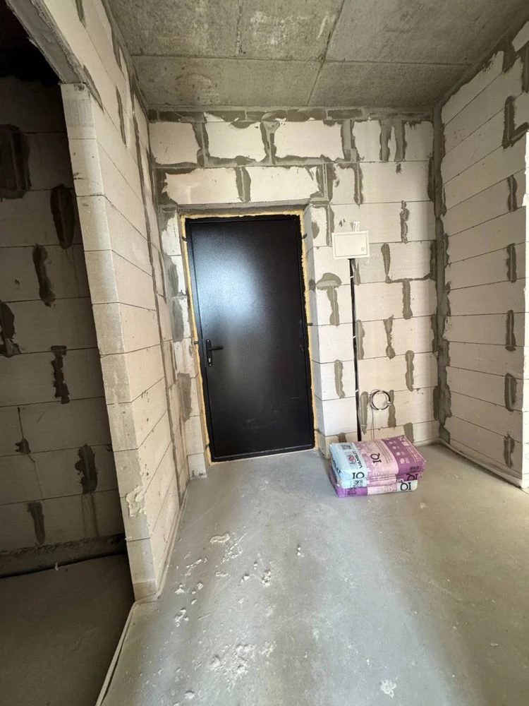 Buchа 1 bedroom apartment Gas heating Closet-No commission