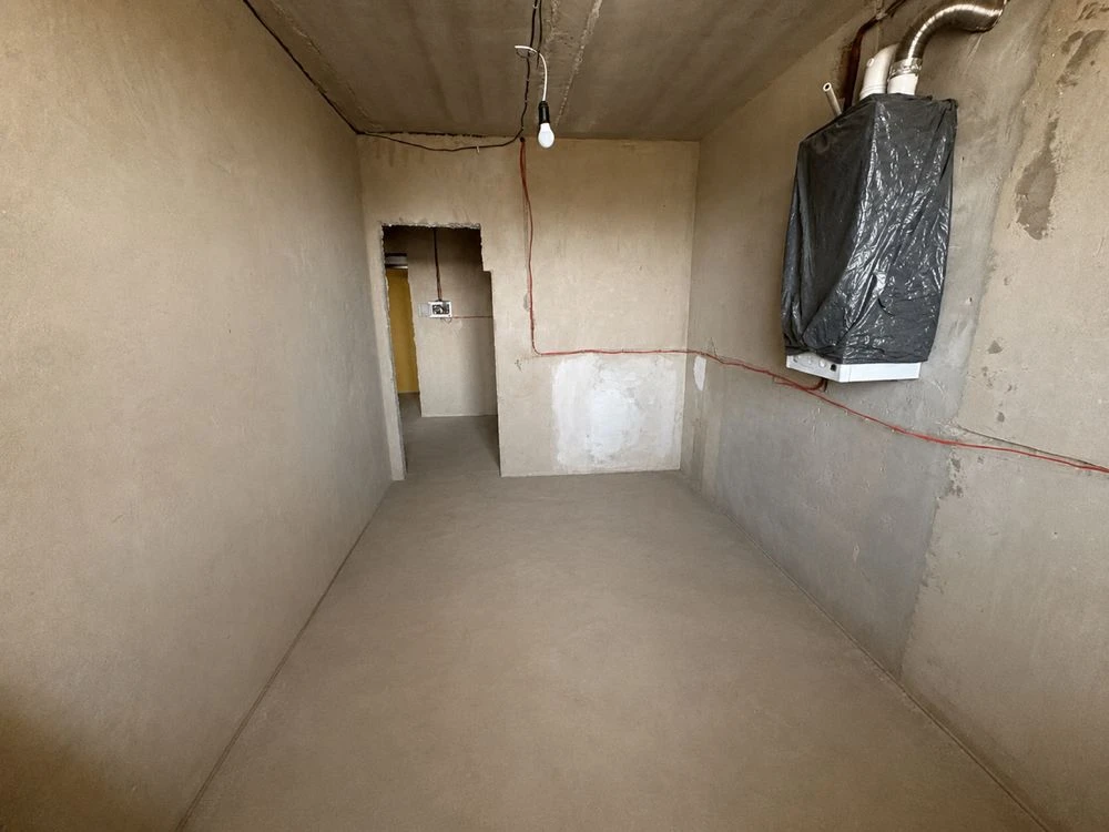 Great Price 1-Bedroom Apartment, Gas, No Commission, Partial Renovation, DERZH