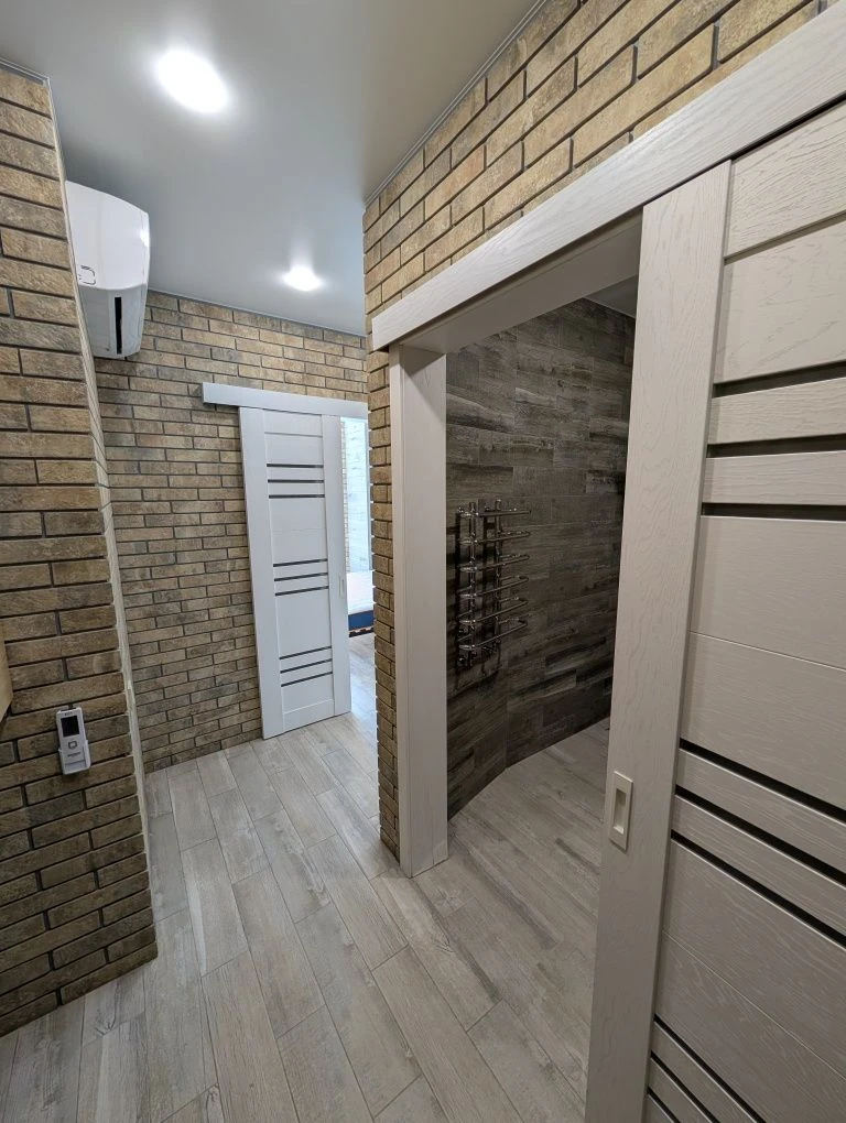 Квартира в ЖК Гранд Бурже, 42 м2. Плани на 2%.