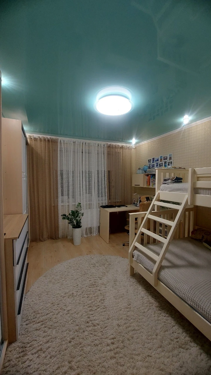 Ціна вогонь  - продаж 2к квартиру в центрі Бучі