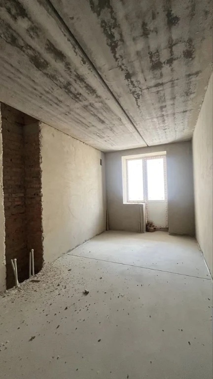 Spacious 2-bedroom apartment with GAS! Balcony! Top location! NO commission