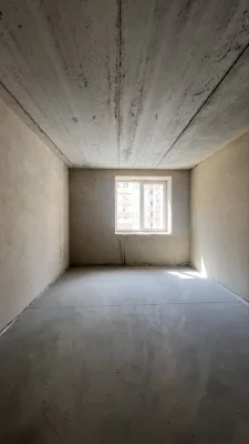 Spacious 2-bedroom apartment with GAS! Balcony! Top location! NO commission