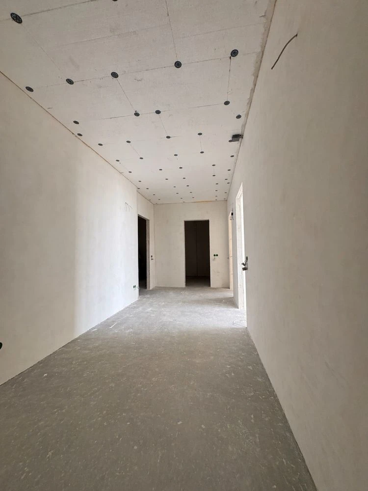 Three-bedroom apartment near school, gas certificate