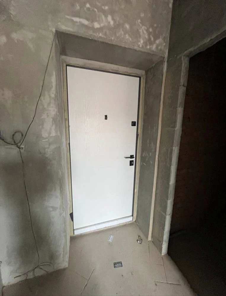 Buchach! Sale of a one-bedroom apartment with initial renovation!