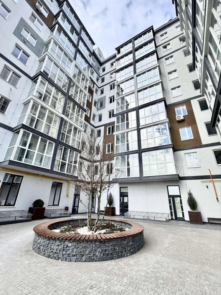 Apartment, Certificate! 2-room apartment with High-Quality, Modern Renovation! Individual